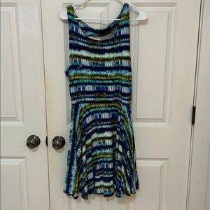 Cynthia Rowley Patterened Sleeveless Dress size XL black purple open back